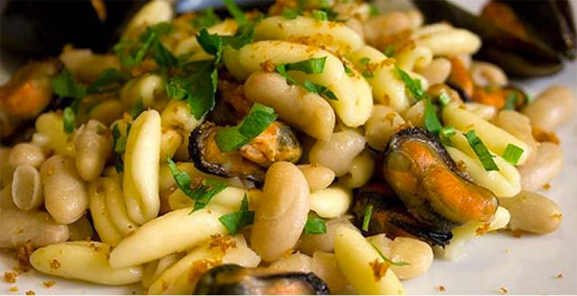 cavatelli cozze e fagioli cannellini