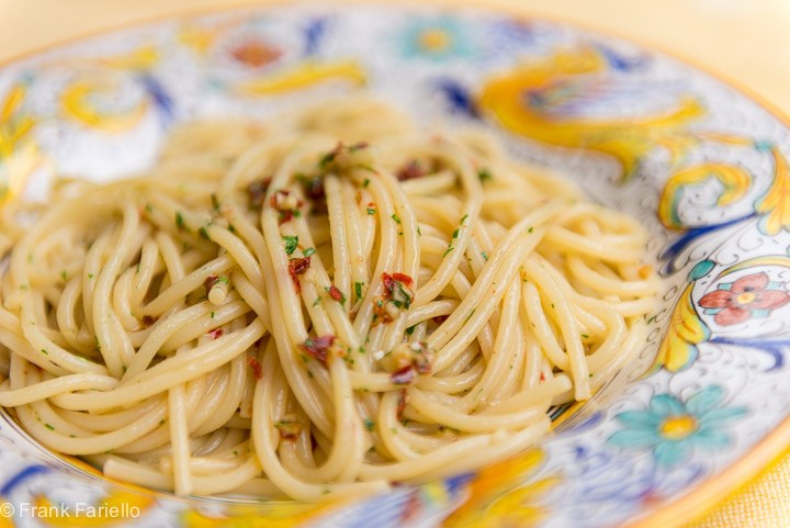 anchovy dripping linguini