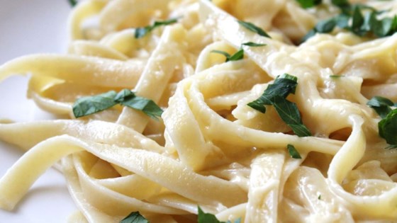 fettuccine alfredo