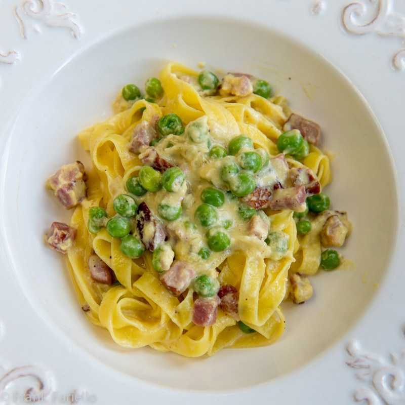 Fettuccine-alla-papalina