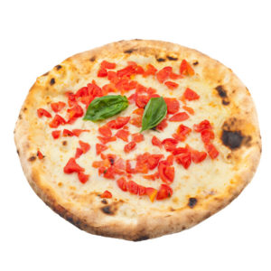 Pizza Margherita mit Büffelmozzarella und frischen Kirschtomaten