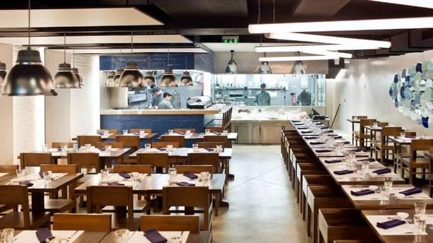 sea-me-peixaria-moderna-sala-dcbbc