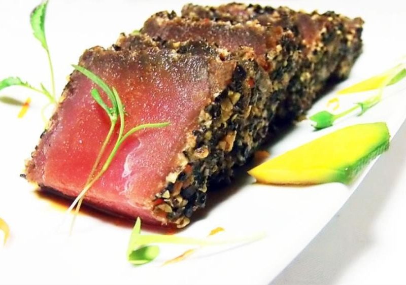 sashimi-di-tonno-rosso-in-panure-di-pistacchio
