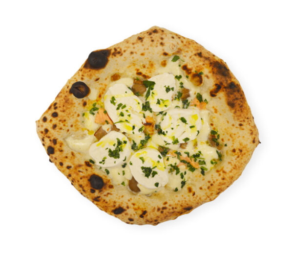 weiße Pizza mit Mozzarella und Steinpilzen